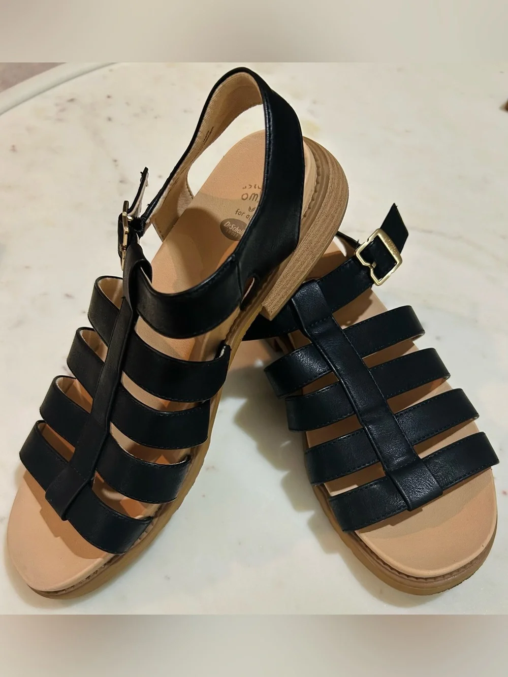 Dr. Scholls stylish black